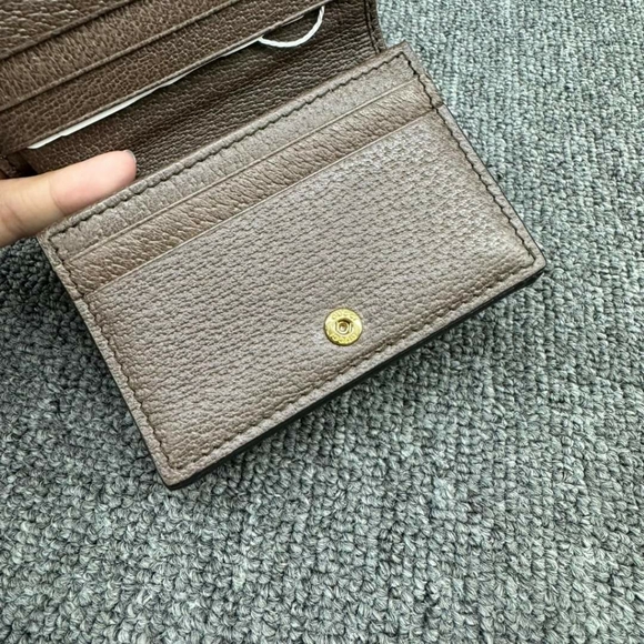100% Authentic Gucci Leather Wallet - Picture 12 of 12
